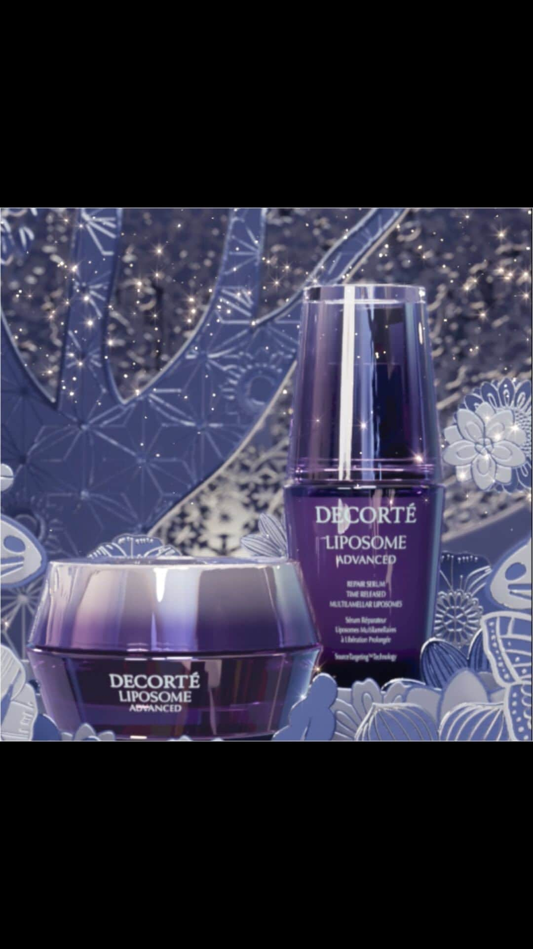 DECORTÉのインスタグラム：「Replenishes moisture to your skin day and night. Balance your beauty with Liposome.   Liposome Advanced Repair Serum  A liposome serum with microcapsules similar ingredients and structure as the skin, blends and slowly delivers beauty ingredients and moisture from all directions.   Liposome Advanced Repair Cream  An evolutionary night cream that makes your skin appear well-rested, even when you are sleep deprived. Fills your skin with firmness, shine, elasticity and a lively glow all day long.  昼も夜も肌に潤いを補給。リポソームで美しさを整えて。  リポソーム アドバンスト　リペアセラム 限りなく肌に近い構造・成分のマイクロカプセルが肌にぴったりと密着し、美容成分と潤いをじっくり届けるリポソーム美容液。全方位から美肌へアプローチします。  リポソーム アドバンスト　リペアクリーム 睡眠不足でも、3時間多く眠ったような肌へと導く進化系ナイトクリーム。ハリ・ツヤ・弾力、一日中いきいきとした輝きで満たします。  #コスメデコルテ #decorte #MyDecorteMoment #DecorteGiftSelection #ギフト #プレゼント #ギフトボックス #ホリデーギフト #gift #presents #holidays #holidaygift #makeup #cosmetics #beauty #jbeauty」