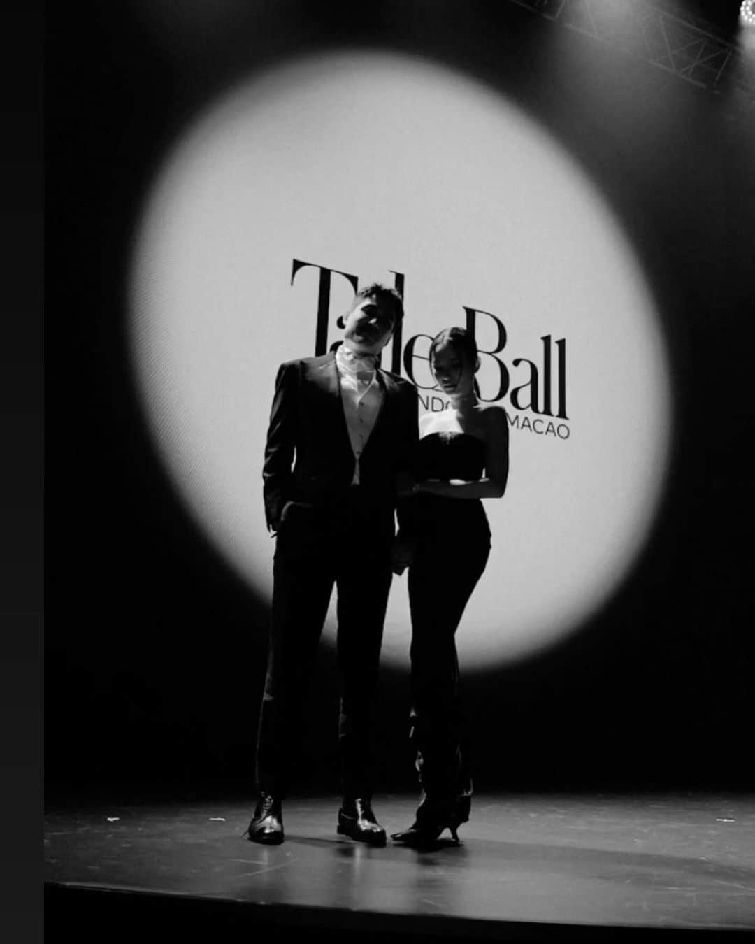 ポーイ・タリーチャダー ペッチャラットのインスタグラム：「Tatler Ball 2023. Thanks Tatler Hongkong for having us .」