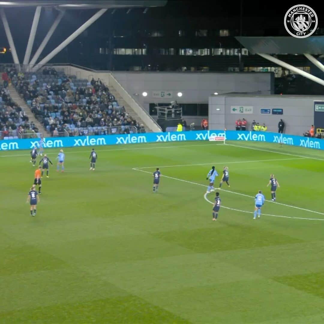 マンチェスター・シティFCのインスタグラム：「All 7️⃣ of our strikes against Spurs! ✨」