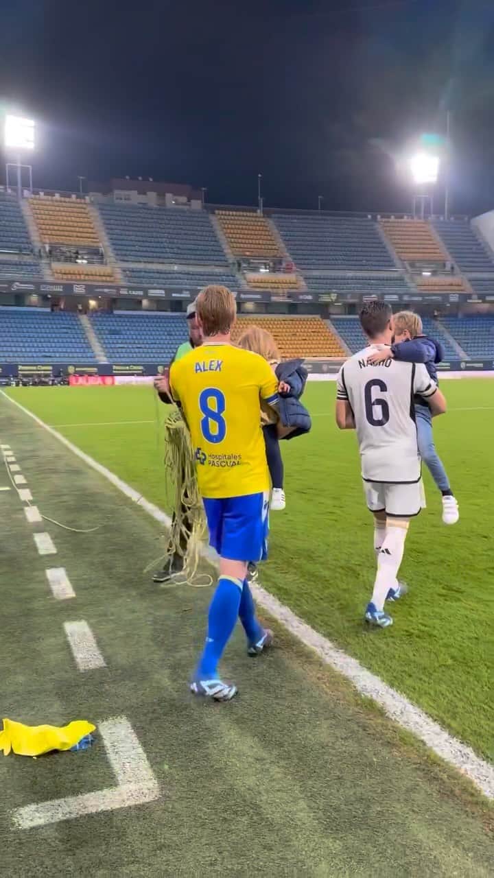アレハンドロ・フェルナンデス・イグレシアスのインスタグラム