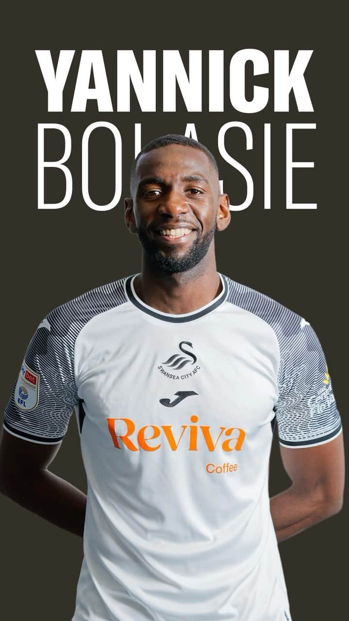 ヤニク・ボラシエのインスタグラム：「Mumbles looks different 🧐  Welcome to Swansea, @yannickbolasie!🕺  #CroesoBolasie」