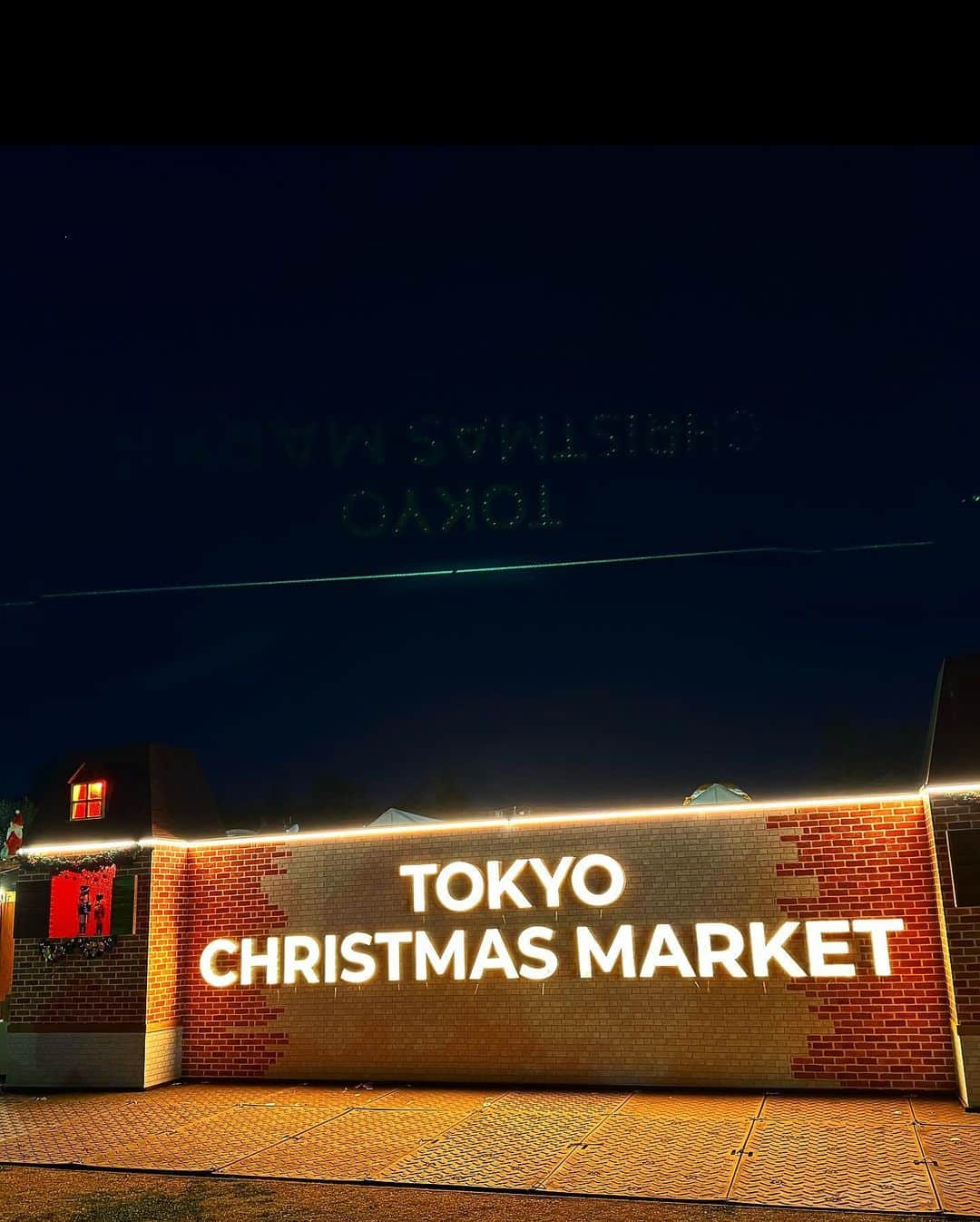 香里奈さんのインスタグラム写真 - (香里奈Instagram)「Long time no see 📸  #illumination  #lightup #tokyo #japan #再生可能エネルギー #神宮外苑イチョウ並木 #SDGs #tokyochristmasmarket  #2023 #明治神宮外苑 #💡 #✨ #🌃 #🎪 #🍺 #🍬 #🍗 #🎄 #🦪 #🍲 #💛 #香里奈 #karina」11月28日 0時51分 - karina_official_221