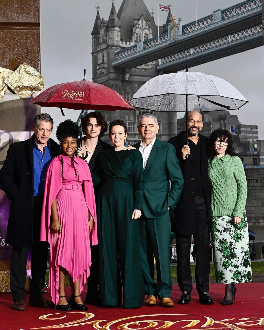 Just Jaredさんのインスタグラム写真 - (Just JaredInstagram)「Timothee Chalamet poses for photos with Olivia Colman and Hugh Grant during the “Wonka” photo call in London. Also in attendance at the event were co-stars Calah Lane, Rowan Atkinson, Keegan-Michael Key, and Sally Hawkins. See more photos at JustJared.com! #TimotheeChalamet #OliviaColman #HughGrant #CalahLane #RowanAtkinson #KeeganMichaelKey #SallyHawkins Photos: Getty」11月28日 1時09分 - justjared