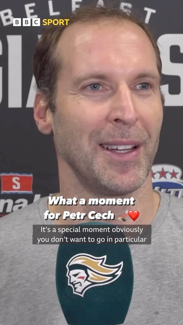 ペトル・チェフのインスタグラム：「Petr Cech has made his professional ice hockey debut 🏒🙌  Belfast Giants debut: Cech ✅ Win in his first match: Cech ✅」