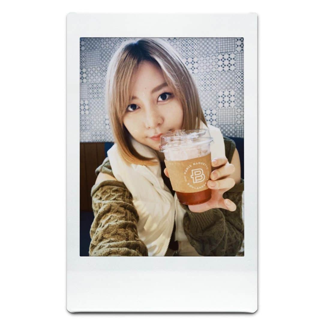 岩田華怜のインスタグラム：「韓国風メイクを意識していなくもない🥴」