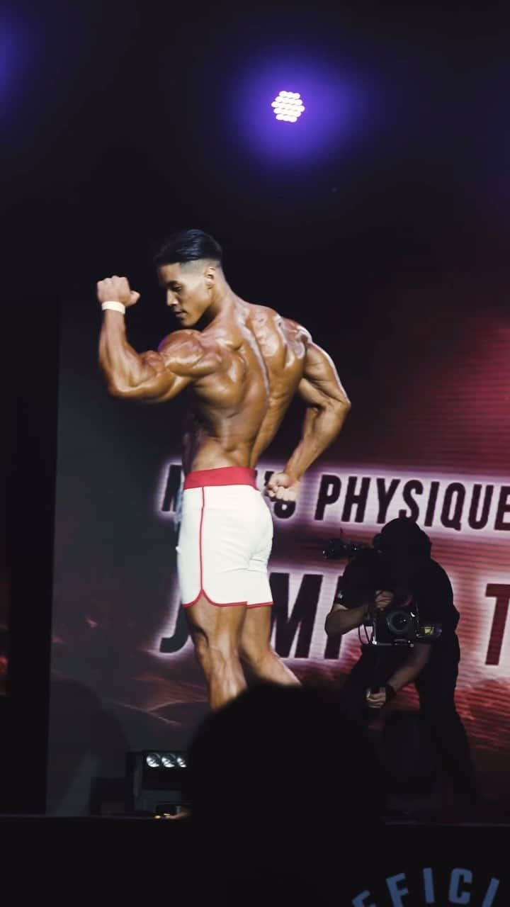 田口純平のインスタグラム：「JAPAN PRO 2023 Posing routine  #Japanpro #mensphysique」