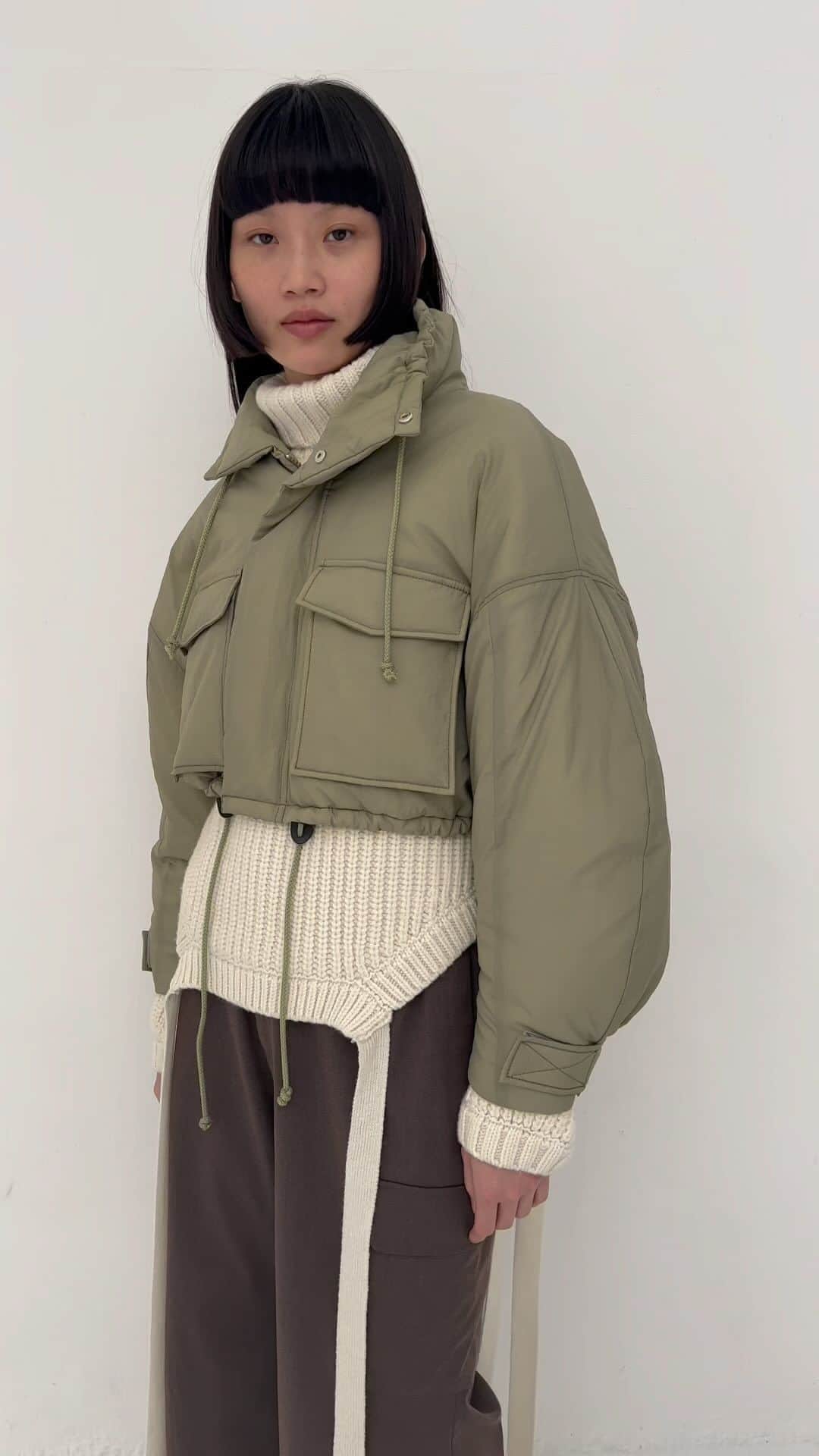 leinwande_officialのインスタグラム：「ㅤㅤㅤㅤㅤㅤㅤㅤㅤㅤㅤㅤㅤ leinwände 23autumn/winter collection -M65 Short Puffer- ㅤㅤㅤㅤㅤㅤㅤㅤㅤㅤ #leinwände #leinwande」