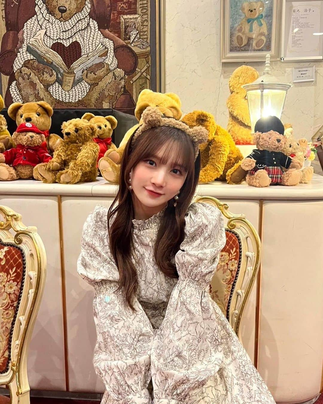 稲場愛香さんのインスタグラム写真 - (稲場愛香Instagram)「🧸🤎 ⁡ ⁡ 昨日のまなかん。 ⁡ ⁡ #バスツアー #テディベアミュージアム  #テディベアってなんでこんなにかわいいんだろう  #早朝スタンプラリー #疲労困憊の表情 笑」11月27日 18時13分 - manaka_inaba.official