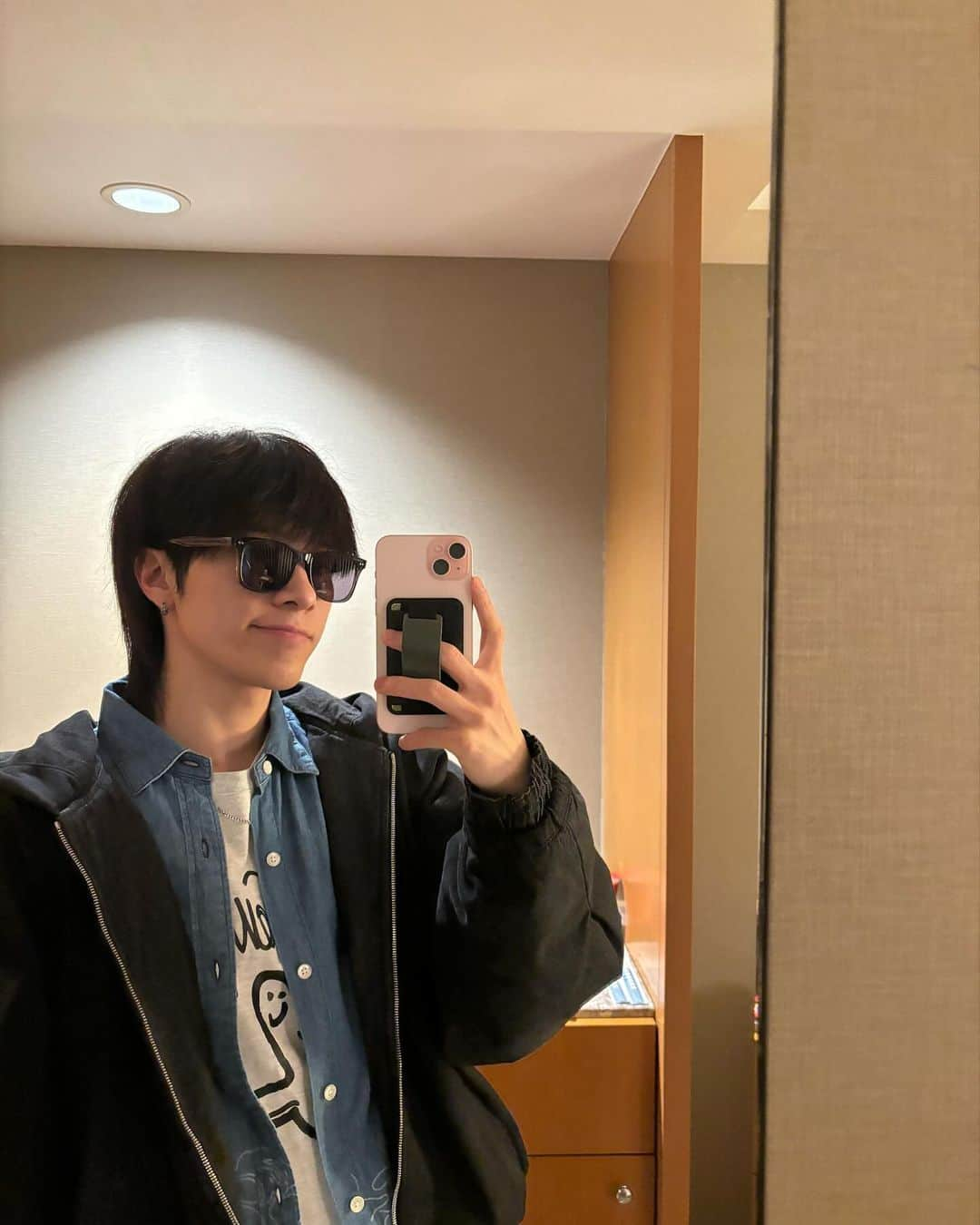 ヘンドリー（HENDERY）のインスタグラム