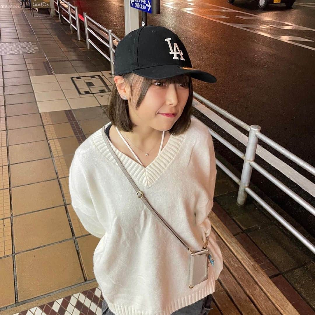 益田愛里沙さんのインスタグラム写真 - (益田愛里沙Instagram)「食べ歩きしよー！って思ってたのに扁桃炎で喉痛すぎて何も食べれなくてひたすら蜂蜜レモン飲んでた、☹️🐰  リベンジしたいから今度一緒に行ってくれない🥺？」11月27日 18時36分 - 24_arisa