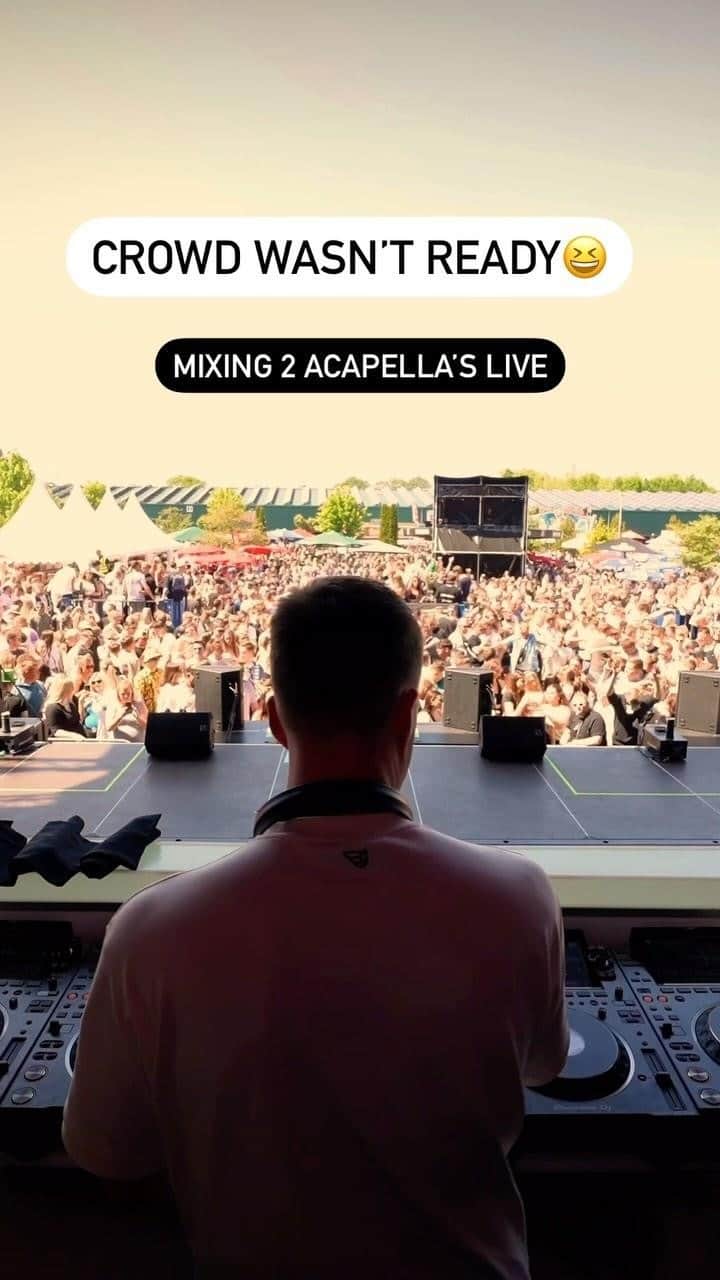 Dannicのインスタグラム：「Played this track the whole summer. It works like a charm 👌🏻💥👀」