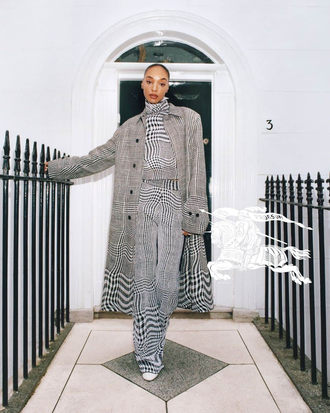 Burberryのインスタグラム：「Jourdan. Spring 2024 #Burberry」