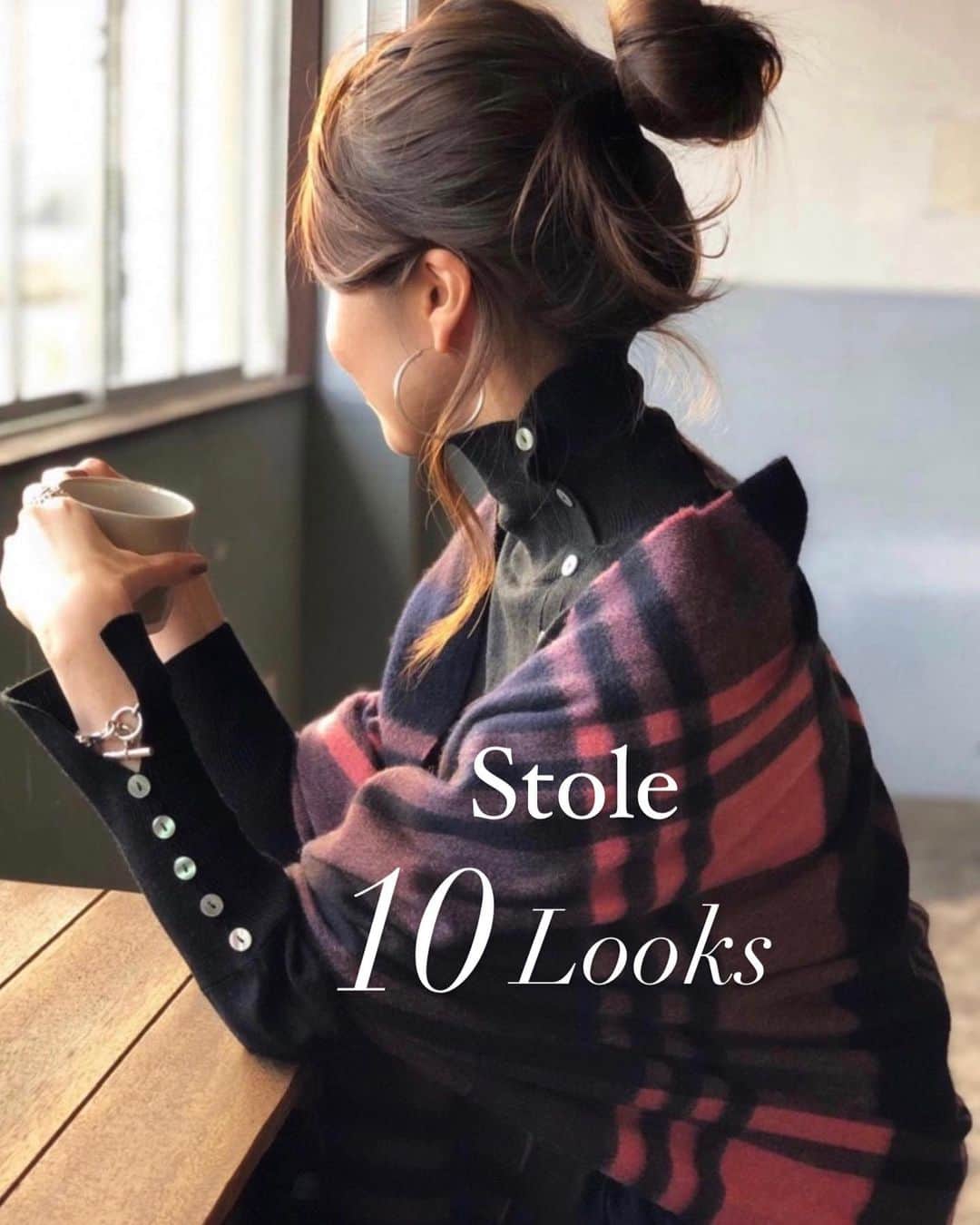 kazumint20のインスタグラム：「ストールコーデまとめて静止画でも🧣  明るいカラーも小物なら取り入れやすかったり☻  ストールの質感や長さでも巻き方を変えますが、ルーズなくらいが好き。 決まりはないから好きなようにが一番🤭  🧣 @joshuaelliscashmere  @uniqlo  @asaucemeler  @meri.onlinestore  @loewe @acnestudios  @johnstonsofelgin   #coordinate#stole#stolecollection#locari#partegram#joshuaellis#asaucemeler#acnestudios#loewe#ストール#ストールコーデ#秋コーデ#冬コーデ#大人カジュアル#大人カジュアルきれいめコーデ」