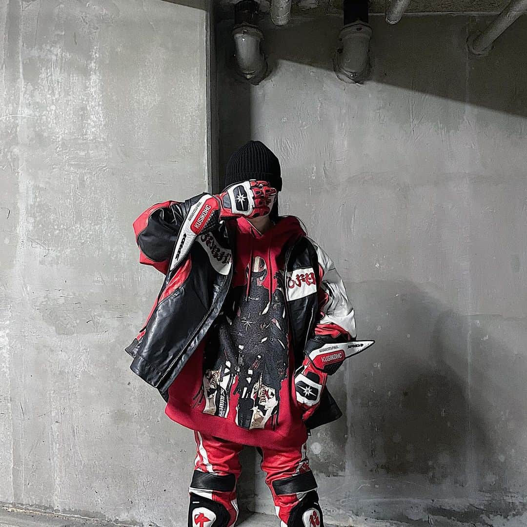 cherry worldwideさんのインスタグラム写真 - (cherry worldwideInstagram)「. KUSIKOHC®︎ 』  @kusikohc . FW23 'How To Keep My Fantasy' Drop❷ " . . now available in-store & online . ⇒ " Rider leather jacket " ⇒ " Spidi burn rider pants " ⇒ " Moto men print hoodie " ⇒ " Spidi gloves "」11月27日 19時28分 - cherry__fukuoka