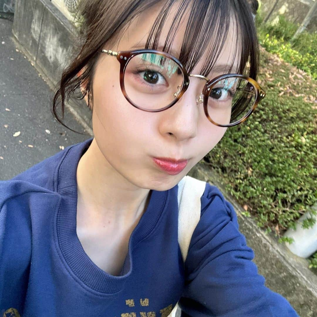 ゆなさんのインスタグラム写真 - (ゆなInstagram)「現場に行く時の格好は大体ラフすぎる格好です。 着替えやすさ･寝やすさ重視😛😛😛 躍動感溢れる写真をお届け〰️😂」11月27日 20時40分 - _yunachannel