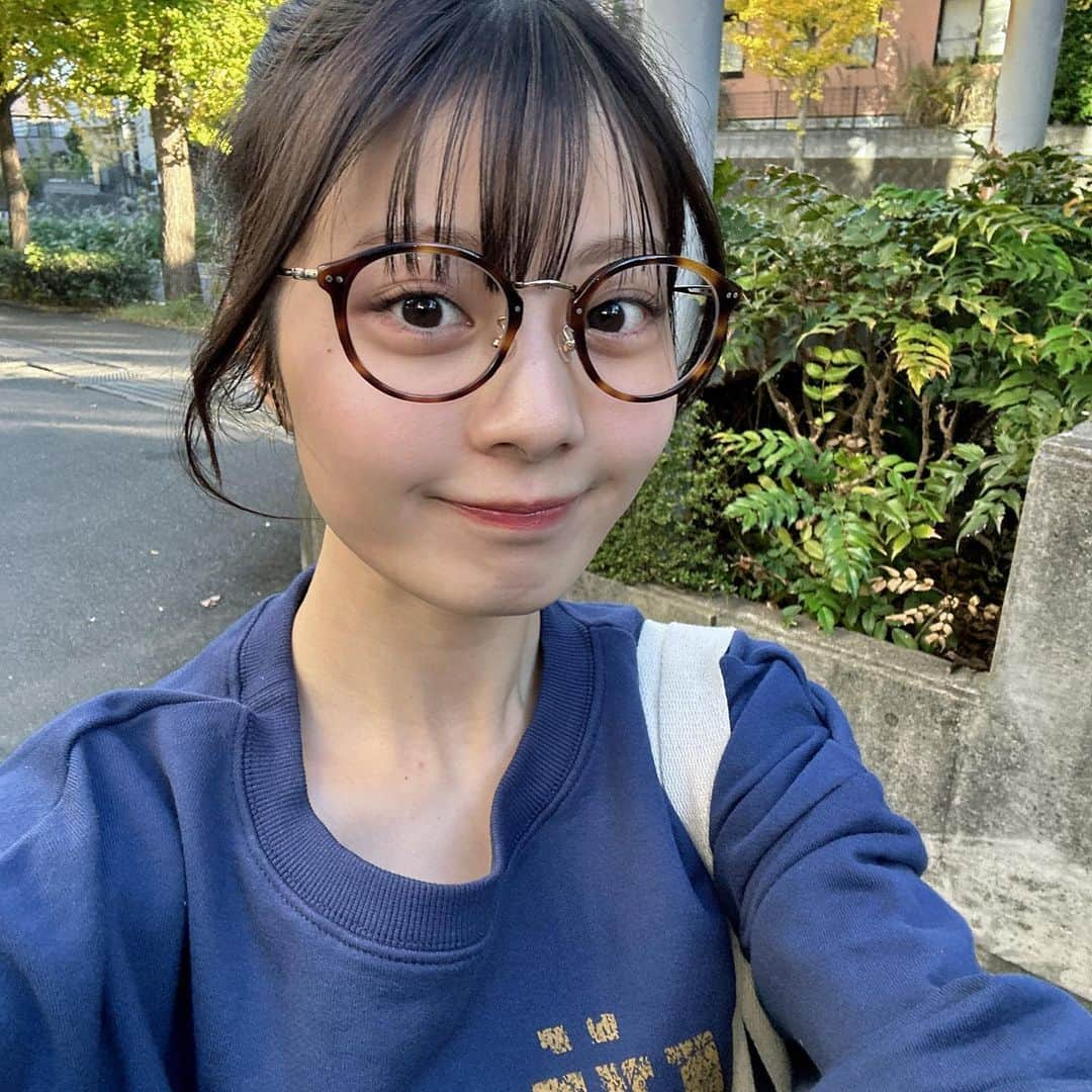 ゆなさんのインスタグラム写真 - (ゆなInstagram)「現場に行く時の格好は大体ラフすぎる格好です。 着替えやすさ･寝やすさ重視😛😛😛 躍動感溢れる写真をお届け〰️😂」11月27日 20時40分 - _yunachannel