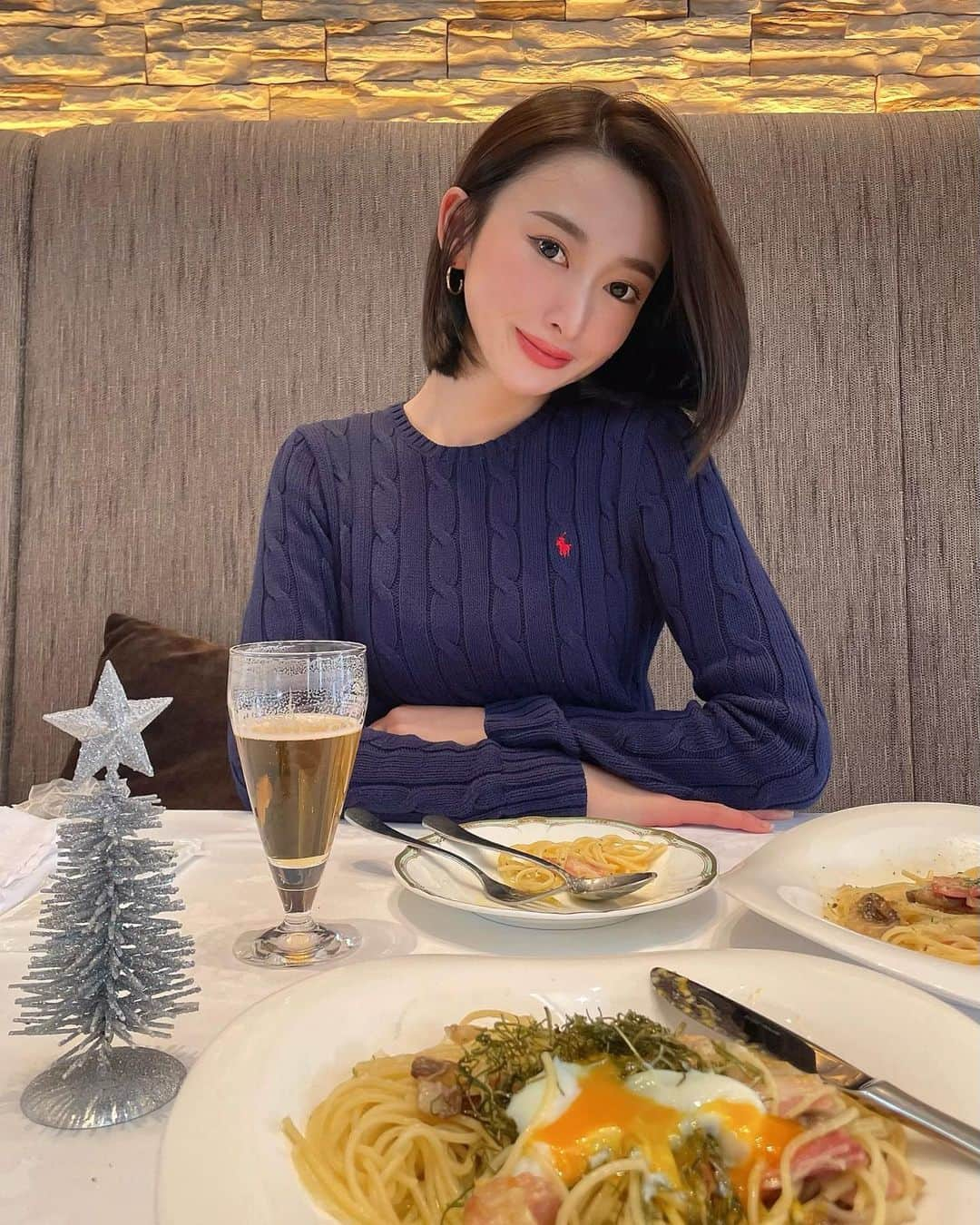 celia_azumaさんのインスタグラム写真 - (celia_azumaInstagram)「🧸🎄🇮🇹🍝  @zona_italia_morioka でランチした日🫶🏻🎀 スタッフの方々相変わらず親切で丁寧でした😭🫶🏻✨ パスタも、大好きなガーリックバケット🥖も とっても美味しかったです🥹💕ご馳走様でした😌  可愛いアウターは１階のPICCHUの🥹🫶🏻 ダウンベストとセットなのが可愛い🎄✨  #zonaitaliamorioka #zonaitaliana #zonaitaliana  #typ #fff #lunchtime #lunch #followforfollowback  #foodporn #fashion #family #fun #fashionblogger #ゾーナイタリア盛岡 #ゾーナイタリア盛岡店  #ゾーナイタリア #岩手県 #盛岡市 #岩手県盛岡市  #ランチ #パスタ #イタリアン #ランチデート #デート」11月27日 20時34分 - ms__celia