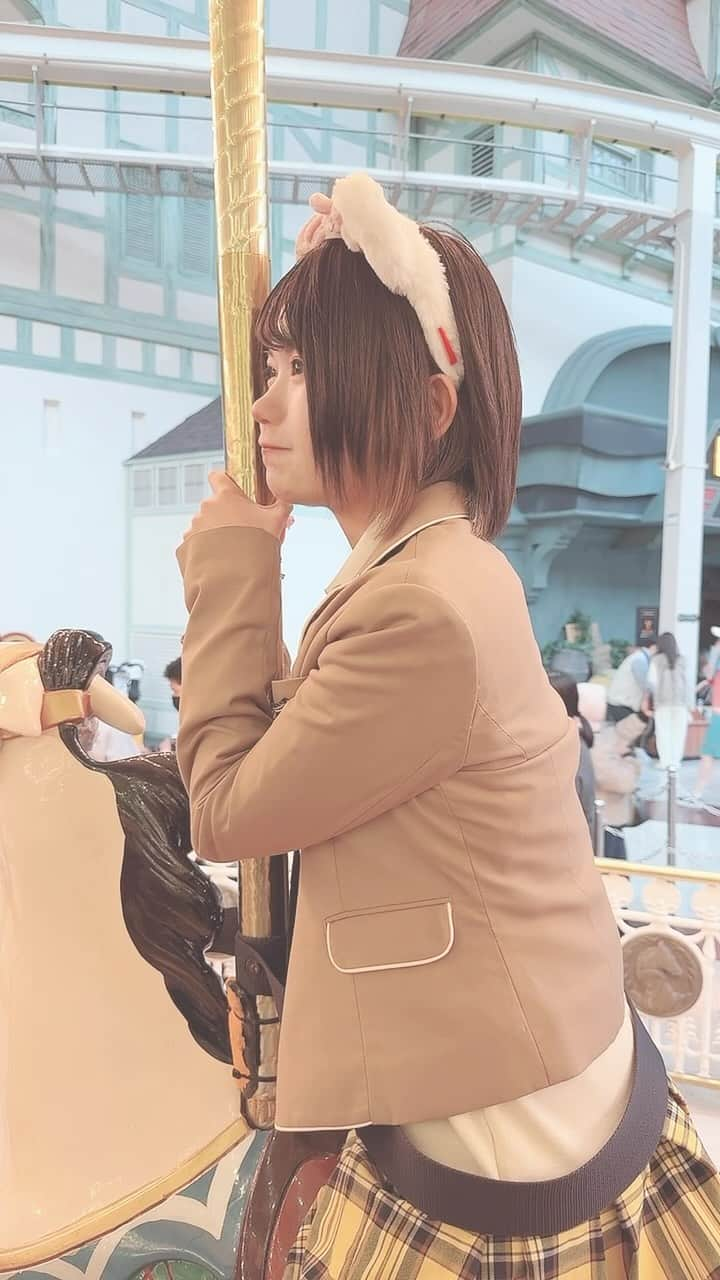 うどん屋のインスタグラム：「すきっちゅーの！ ♡❤️   #honeyworks  #すきっちゅーの  #リール動画  #制服 #コスプレ #cosplay  #猫耳  #被写体 #ブレザー  #cosplayphotography  #偶像 #idola」