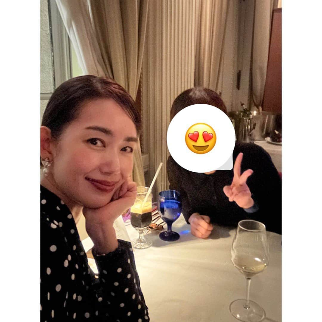 武藤京子さんのインスタグラム写真 - (武藤京子Instagram)「* * 昨日は 赤坂プリンス クラシックハウス ラ メゾン キオイ @akasakaprince_lamaisonkioi の ディナーに 娘と行って来ました🎄 * 昨年・一昨年と クリスマス前に こちらのナイトアフタヌーンティーに 伺っていましたが 3年目になる今年は ディナー🍽に * 重要文化財である美しい建物で 美味しいお料理の数々に ワインもベアリングしてもらって お店の方々のサービスも素晴らしく 「今年も頑張ったね」って お互いに褒め合う謎の母娘😂 * 一年の締めくくりに 優雅で至福のひとときでした✨✨ * #赤坂プリンスクラシックハウス　 #ラメゾンキオイ　 #lamaisonkioi」11月27日 21時07分 - kyokomuto0628