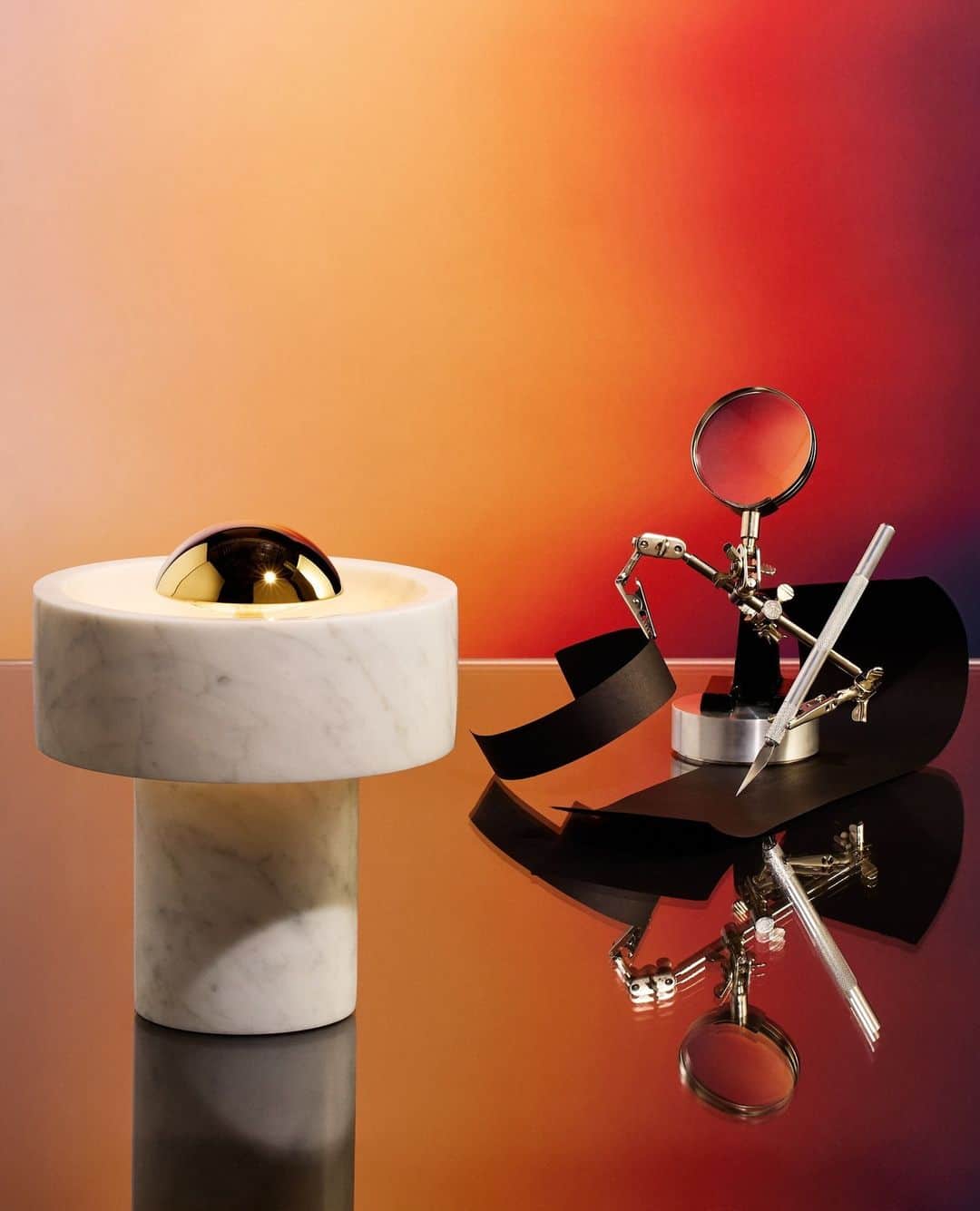 トム ディクソンのインスタグラム：「New STONE Portable: heavyweight statement light crafted from luxurious marble. Simply tap the brass fixture to adjust the light intensity to your desired setting. ⁠」