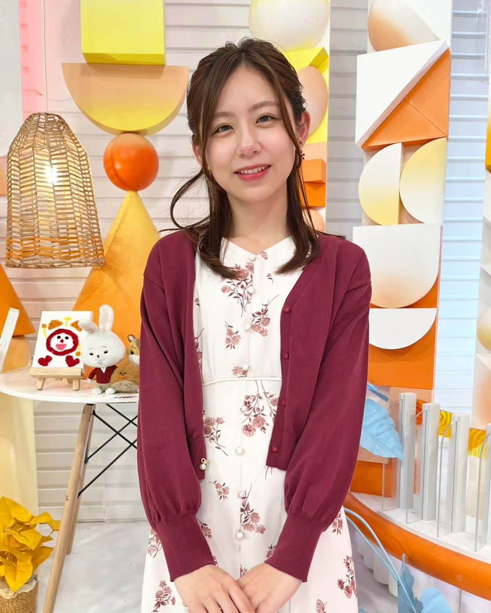 フジテレビ「めざましテレビ」さんのインスタグラム写真 - (フジテレビ「めざましテレビ」Instagram)「小山内です🎶  最近、空気が乾燥しているのを すごく感じます💦  加湿器はこの時期欠かせませんね！  あとはうっかり口を開けて寝ないように注意です🫢  #小山内鈴奈 #めざましテレビ」11月27日 21時13分 - mezamashi.tv