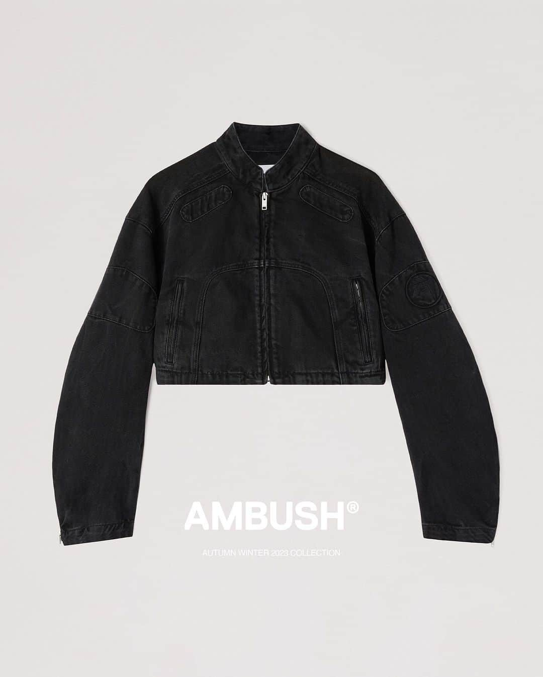 AMBUSHさんのインスタグラム写真 - (AMBUSHInstagram)「Utilitarian bomber jackets with quintessential #AMBUSH belt detail and Cropped moto-jackets are a staple for the AW2023 season.   Find the latest styles at our WEBSHOP and WORKSHOP」11月27日 21時23分 - ambush_official