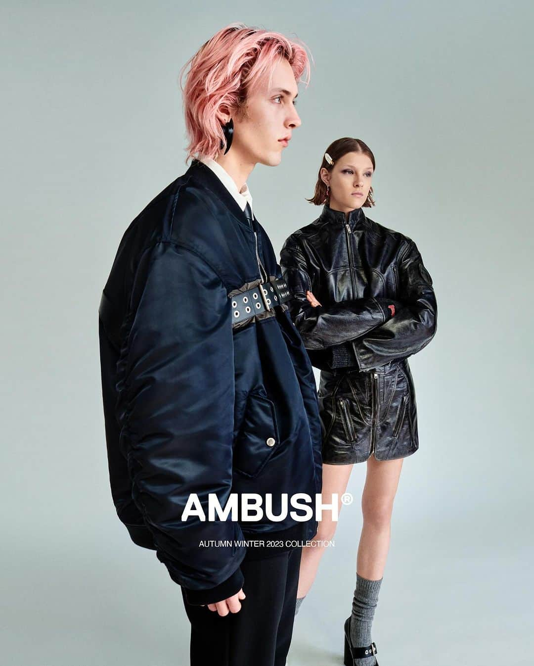 AMBUSHさんのインスタグラム写真 - (AMBUSHInstagram)「Utilitarian bomber jackets with quintessential #AMBUSH belt detail and Cropped moto-jackets are a staple for the AW2023 season.   Find the latest styles at our WEBSHOP and WORKSHOP」11月27日 21時23分 - ambush_official