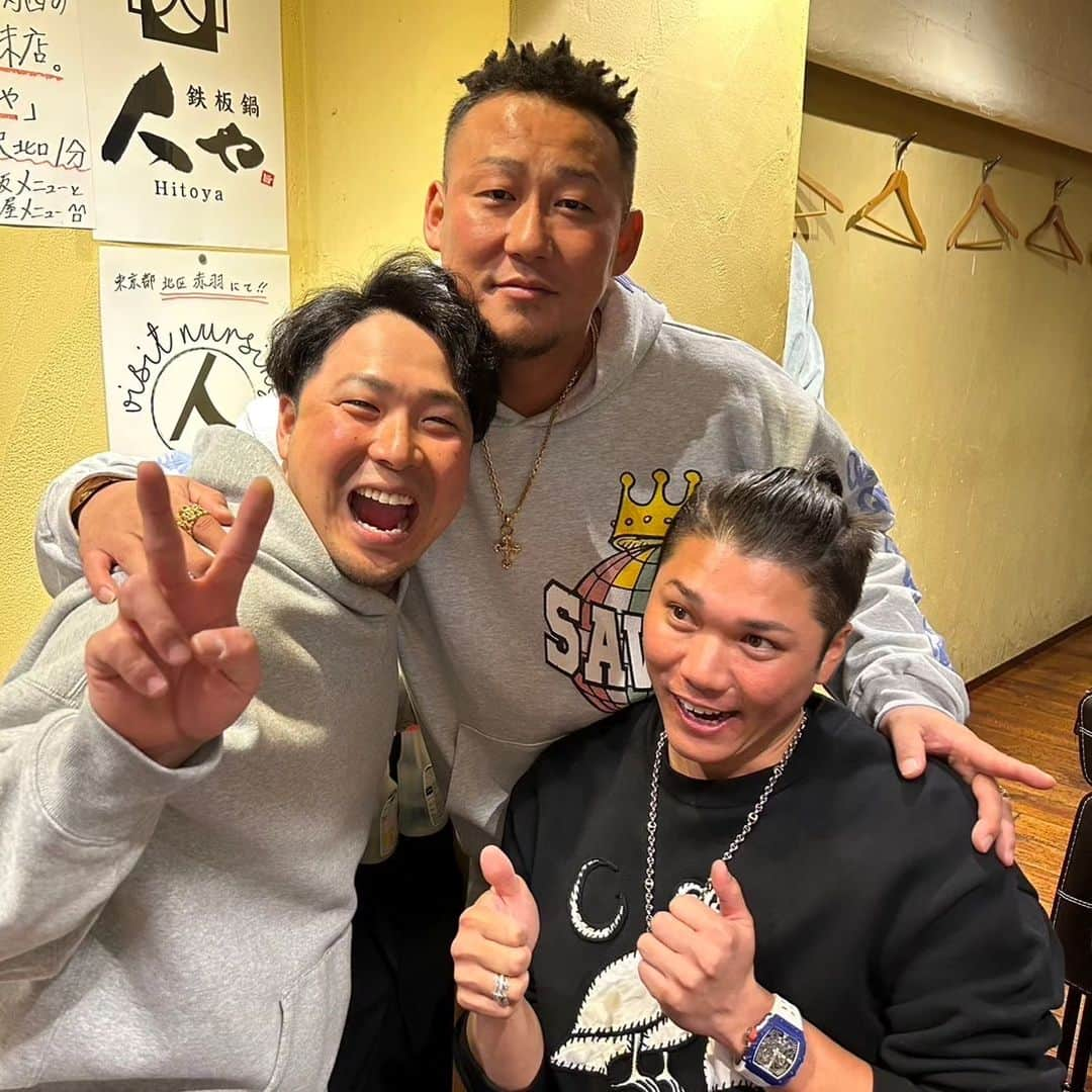 坂本勇人さんのインスタグラム写真 - (坂本勇人Instagram)「翔ちゃんかっちゃんお疲れ😉」11月27日 21時35分 - hayato.sakamoto6