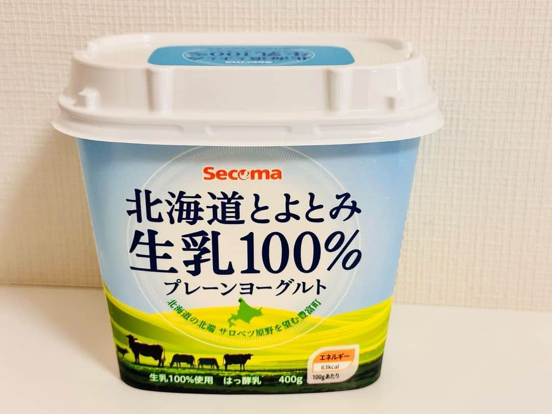 中嶋ユキノのインスタグラム：「セイコーマートでしか買えないと思ってたら、 東京🗼にあったーー🥹🥹🥣  1番好きなヨーグルト😌❣️  この間札幌に行った時、 セイコーマートに行けなくて、 しゅん😞だったから、めっちゃ嬉しい😭‼️  #セイコーマート #セコマ @seicomart.official   #中嶋ユキノ  #シンガーソングライター #nakajimayukino #singersongwriter #作詞作曲 #おすすめ #おすすめ曲 #songwriter #songwriting  #singer #singing #singerlife  #japan #作詞 #作曲  #applemusic #linemusic #spotify #youtube #ove #music」