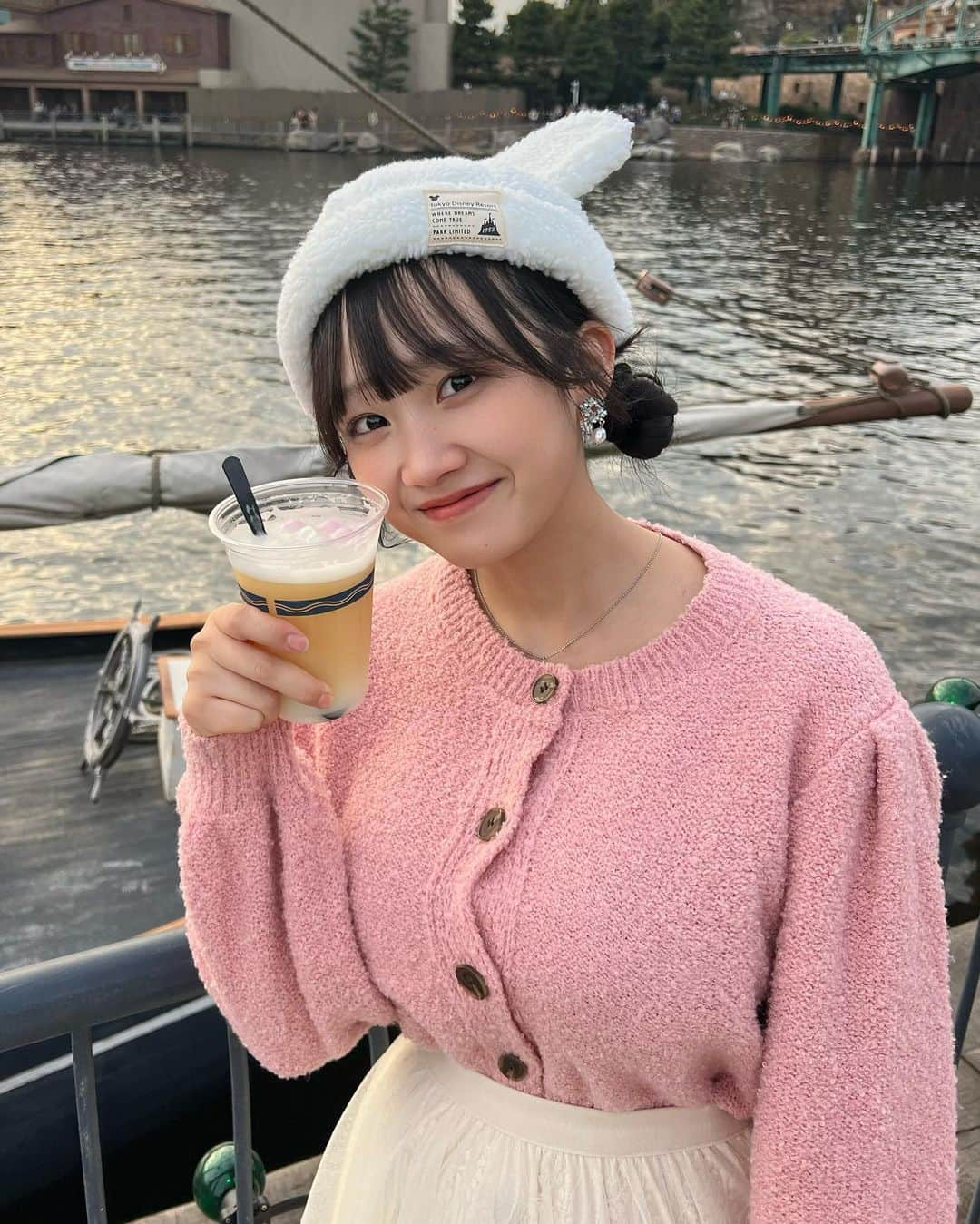 奥村梨穂さんのインスタグラム写真 - (奥村梨穂Instagram)「おどけてまた君が笑ってる。 . . . #disneysea」11月27日 21時38分 - riho_okumura_official