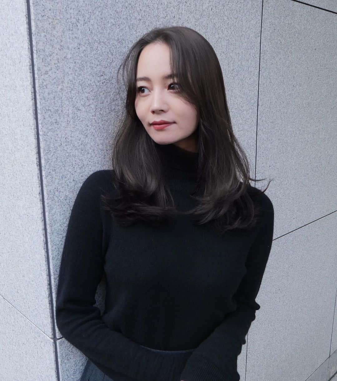 ことねさんのインスタグラム写真 - (ことねInstagram)「こっくり柔らか、ブラウングレージュ レイヤーカットでふんわりとした質感に♡」11月27日 21時44分 - kotone_kuno