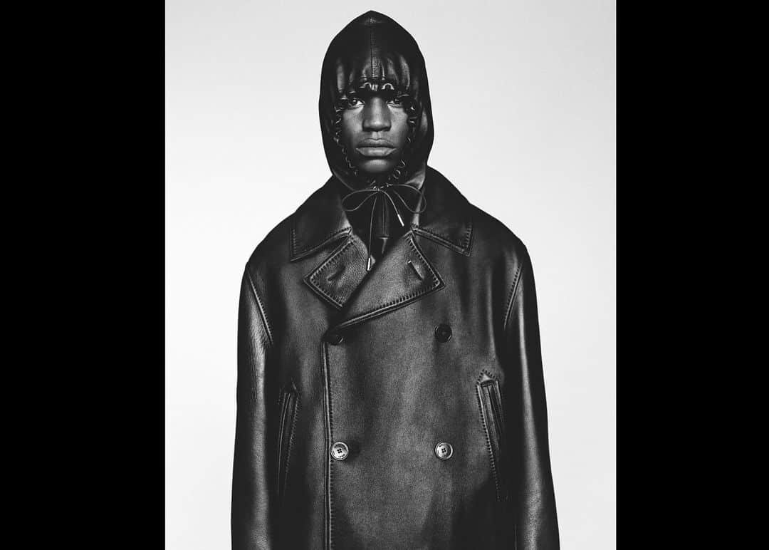 クリスヴァンアッシュさんのインスタグラム写真 - (クリスヴァンアッシュInstagram)「KRIS VAN ASSCHE - 55 COLLECTIONS, p. 392 - 393  BERLUTI FW19 EDITORIAL FOR DOCUMENT JOURNAL SS19 PHOTOGRAPHED BY ALASDAIR MCLELLAN.   ART DIRECTION @mmparisdotcom  PUBLISHER @lannoopublishers   Link in bio  #krisvanassche #kris_van_assche」11月27日 21時44分 - kris_van_assche