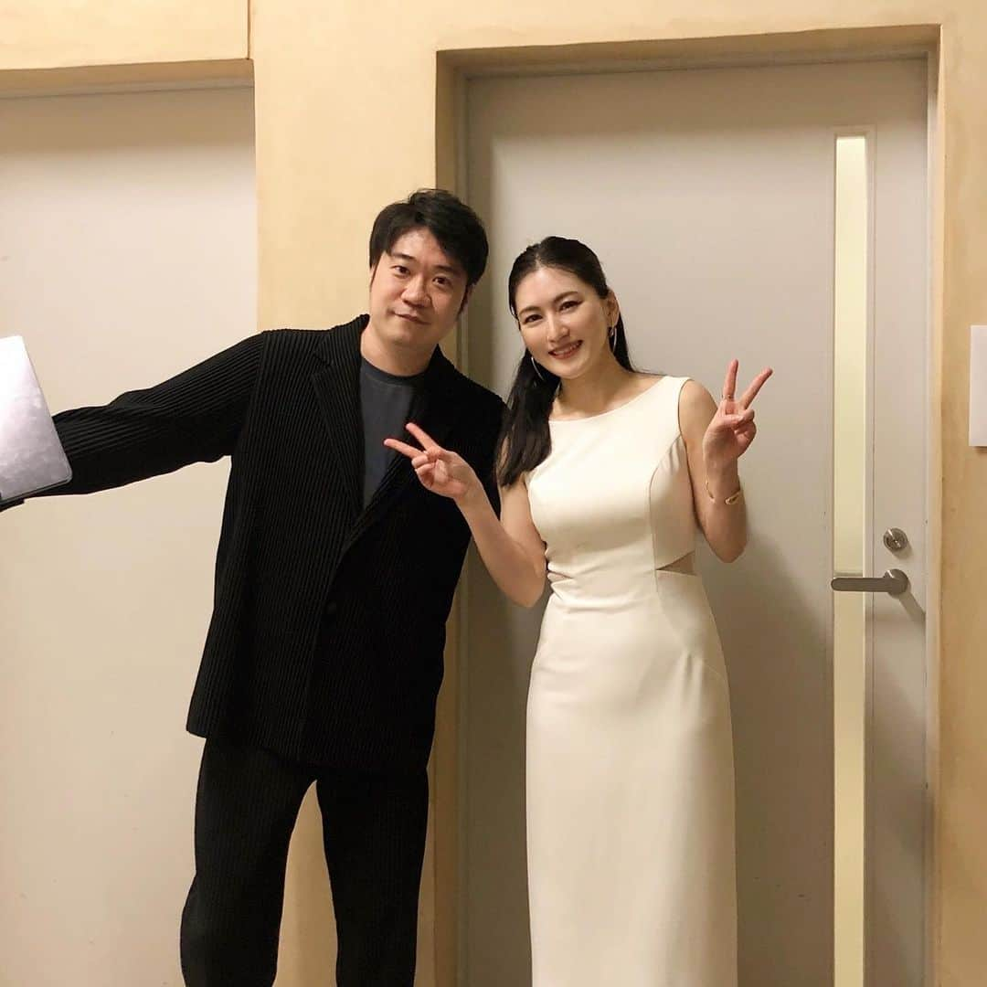 田中彩子さんのインスタグラム写真 - (田中彩子Instagram)「Recital Concert tour  6th in Beautiful City Nagasaki. リサイタルツアー6公演目。 7年ぶりの長崎、とぎつカナリーホールでした。 久しぶりすぎでデビューのような気持ちだったのですが、想像を超える暖かい拍手と笑顔で迎えて頂き、サイン会でも7年前にも来ました！という方々も沢山おられて、本当に嬉しかったです。 また長崎で皆さんにお会いできますよう頑張ります。 ありがとうございました！ ピアニスト川田さんとのコンビ公演は12/2浜松公演が今年最後🥹是非皆様のお越しをお待ちしてます🔥 @kawadakentaro   #川田健太郎 #田中彩子  #田中彩子ソプラノリサイタル2023  #田中彩子リサイタルツアー2023」11月27日 21時57分 - ayakotanaka_instaofficial