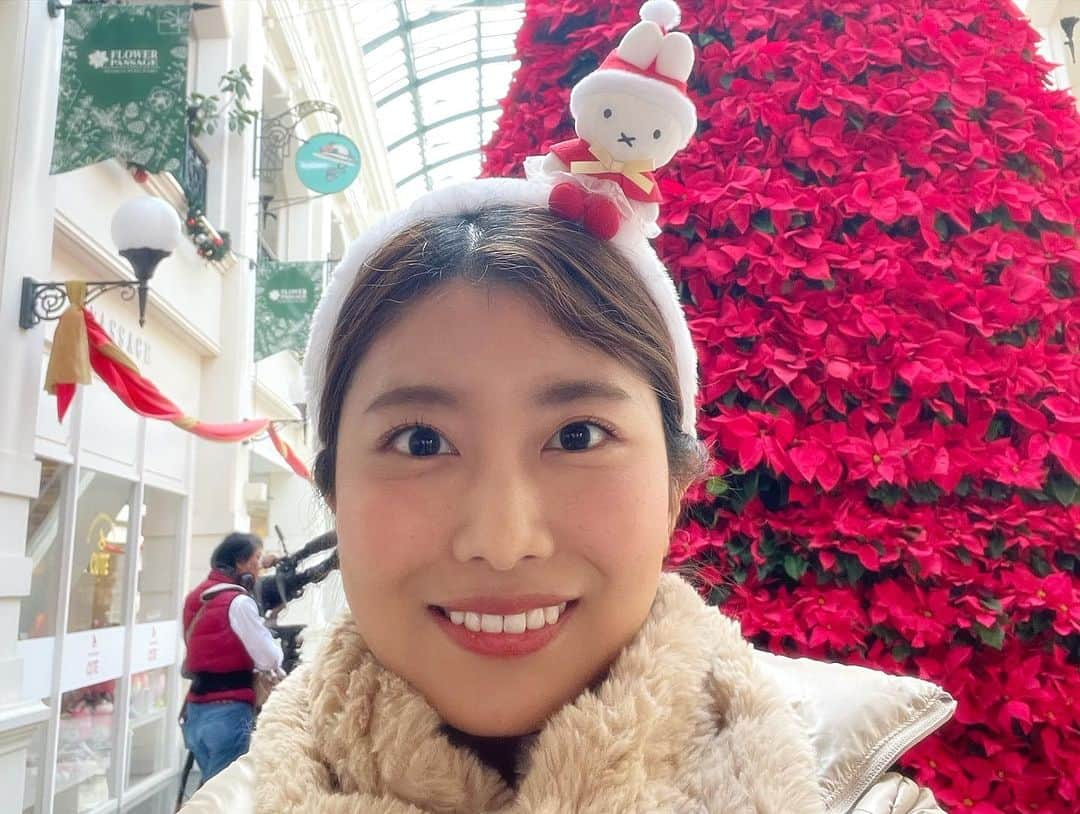 木村那津美さんのインスタグラム写真 - (木村那津美Instagram)「🎄  クリスマスムード満点のハウステンボス ご紹介しました(*^^*)✨️  実はこのとき、一軍のメイク道具を忘れており、 会社にあった予備でメイクしましたが、 図らずもクリスマス仕様になりました✨️🎅 気づきました？🤣」11月27日 22時13分 - natsumi_kimura1018