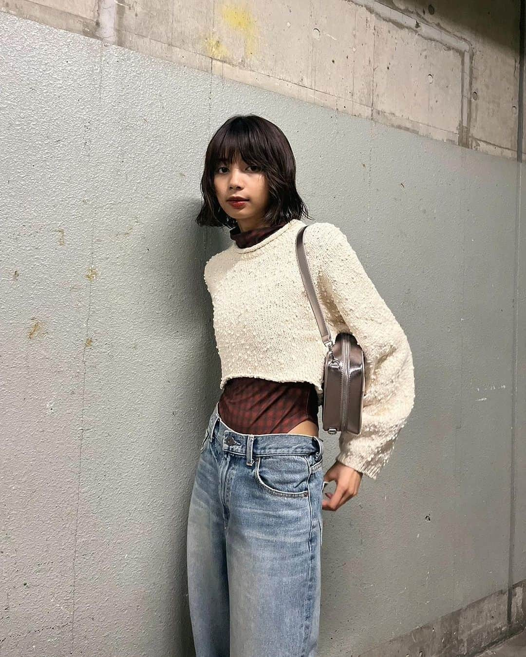 MOUSSY SNAPのインスタグラム：「#MOUSSYSNAP @heiseru_an 164cm LUMINE TACHIKAWA STAFF / ルミネ立川店スタッフ  ・WIDE SLEEVE CROPPED KNIT(010GA670-6780) ・MOTION CHECK BODY SUIT(010GAS80-5520) ・WIDE BAGGY STRAIGHT(010GA611-5260) 全国のMOUSSY店舗／SHEL'TTER WEBSTORE／ZOZOTOWNにて発売中。  #MOUSSY #MOUSSYJEANS」