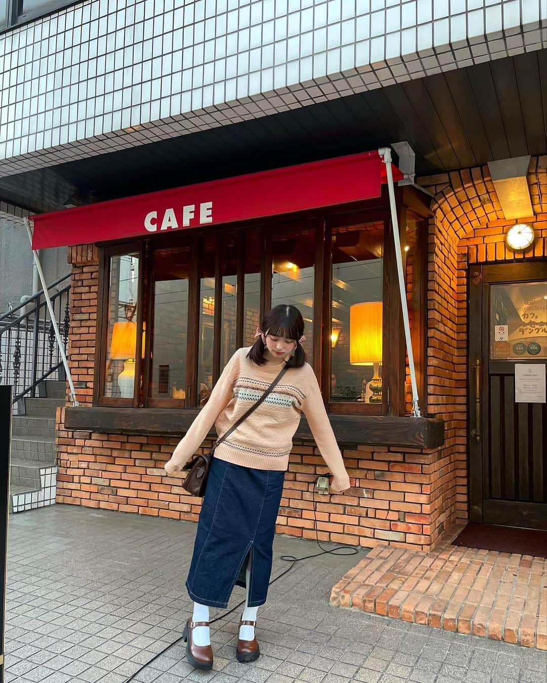 新田湖子さんのインスタグラム写真 - (新田湖子Instagram)「クロワッサン🥐🧶 美味しすぎて毎日たべれる、♡」11月27日 22時20分 - coconitta0809