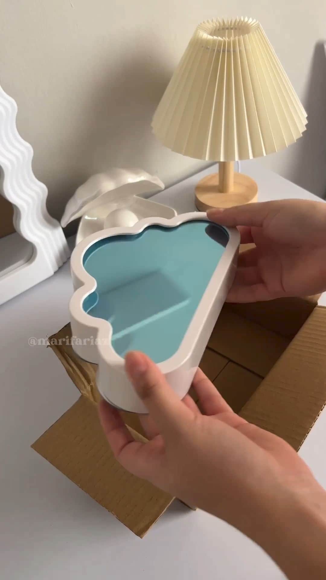 SHEINのインスタグラム：「POV: you just unboxed your new desk setup and you're on cloud nine ☁️✨😉 @marifariaz  🔎 19433989 16707650 20129788  #SHEIN #SHEINforAll #SHEINstyle #fashion #chic #saveinstyle」