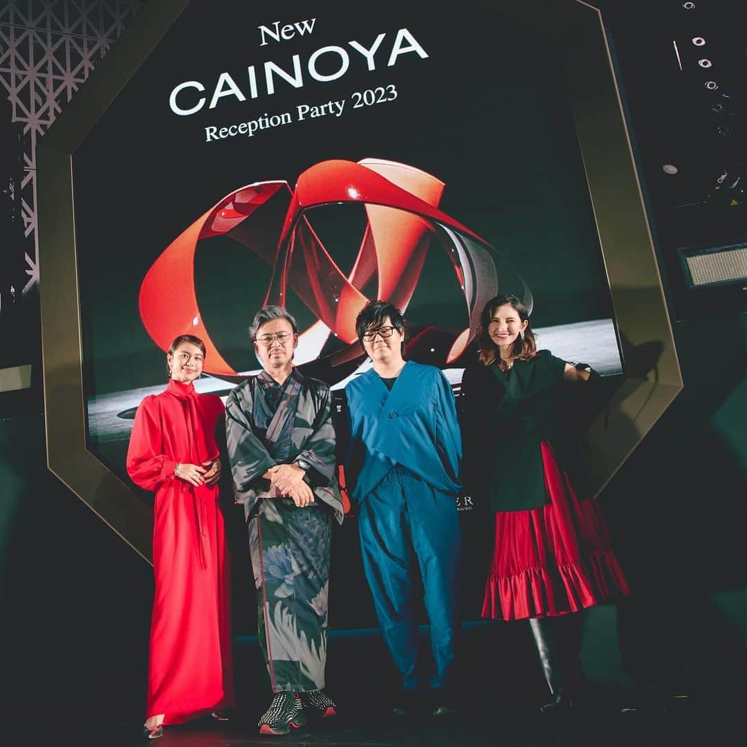 BAILAのインスタグラム：「京都「CAINOYA」×「THINK AND SENSE」レセプションパーティ  🍣🍷 CAINOYA 塩沢シェフ、THINK AND SENSE松山氏と、市川紗椰さん、佐藤晴美さんのトークショー  撮影 @_naejay_   #baila_magazine #CAINOYA #THINKANDSENSE」