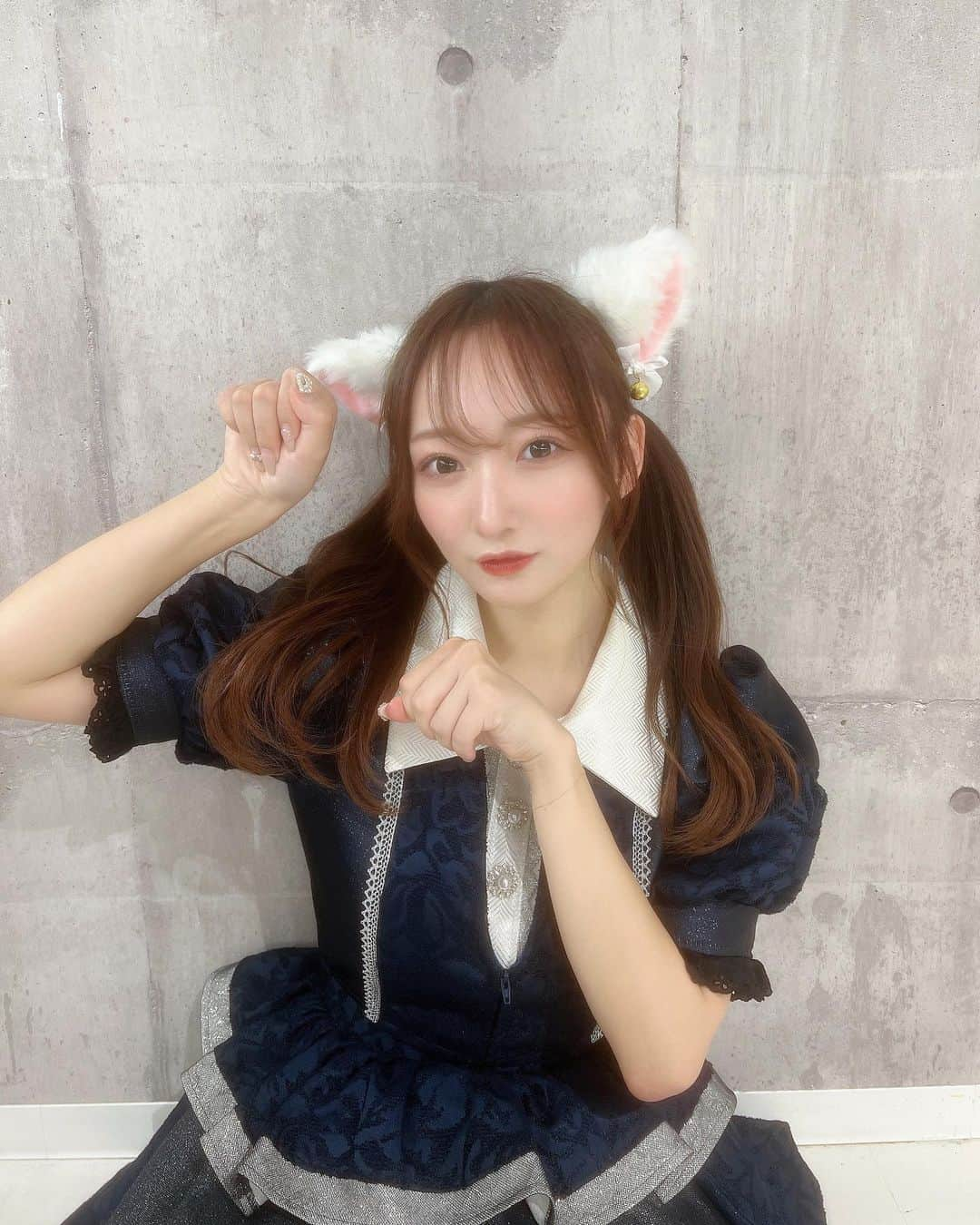 愛森ちえさんのインスタグラム写真 - (愛森ちえInstagram)「* * ねこみみついんてーる🐱♡ * * * #アイドル #地下アイドル #idol #japaneseidol #japanesegirl #グラビア #gravure #グラビアアイドル #インスタグラビア #奶  #自撮り #自撮り女子 #粉我 #ビジョビ #衣装 #ツインテール #アイドル衣装 #ねこみみ #猫耳 #ついんてーる #ツインテールの日 #ヘアアレンジ #ライブヘアセット #ヘアセット #ねこ #コスプレ #猫 #twintail #髪型 #乃木坂46」11月27日 22時50分 - elsy__chie