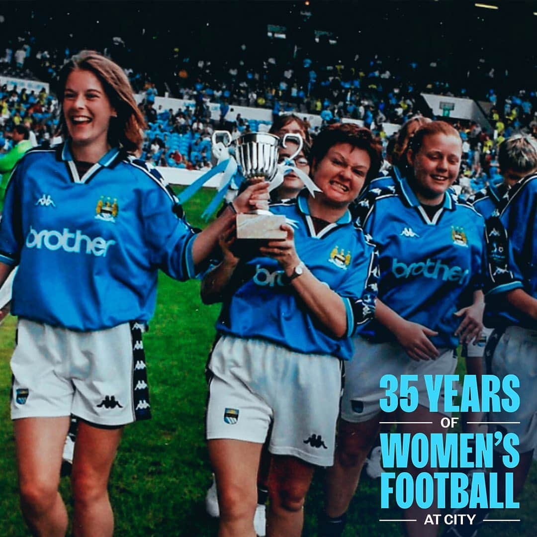マンチェスター・シティFCのインスタグラム：「To celebrate 3️⃣5️⃣ years of women's football at City, let's take a trip down memory lane! 🔙   A gallery through the years 🎞️   🔗 in bio for more 📸」