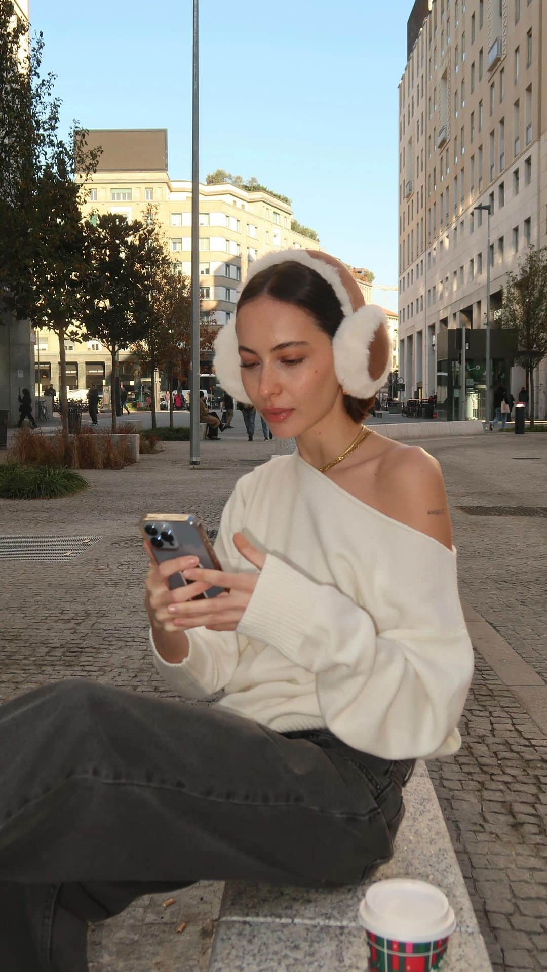 Subduedのインスタグラム：「Unexpected meetings at theirs best 💥#subdued #subduedcommunity #subduedgirls」