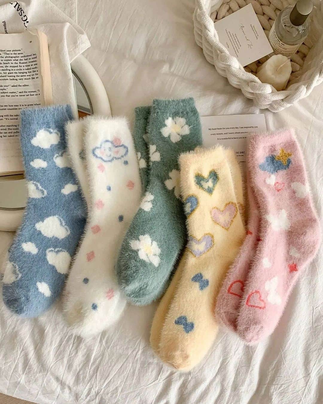 SHEINさんのインスタグラム写真 - (SHEINInstagram)「Need to beat the chill? ❄️ Sock it to 'em this winter in super snuggly sets! 🧦 Which whimsical look is your vibe: 1, 2, or 3? 👇    🔎 24825994 25768928 19008102  #SHEIN #SHEINforAll #SHEINstyle #fashion #chic #saveinstyle」11月27日 23時30分 - sheinofficial