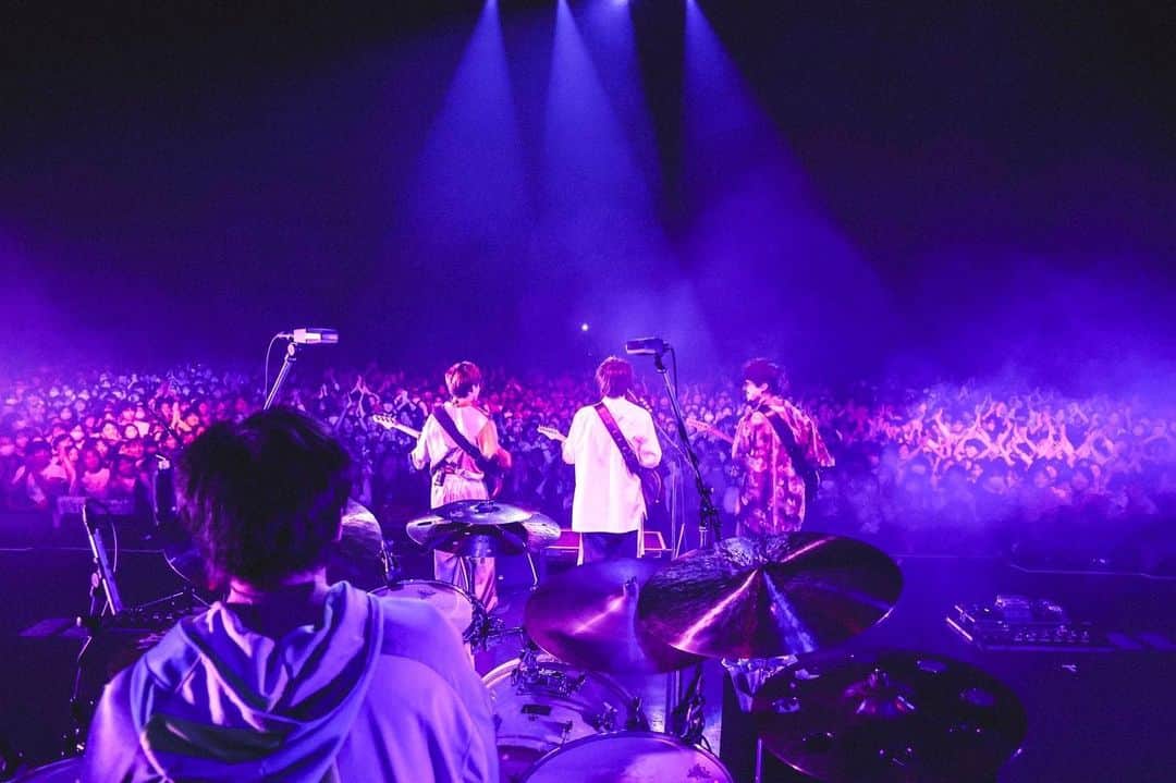 三原康司さんのインスタグラム写真 - (三原康司Instagram)「11/25(土)神奈川 KT Zepp Yokohama FREDERHYTHM TOUR 2023-2024 " WELL 噛 ONE “　DAY 1  📷 by @mori_came」11月28日 10時34分 - miharakoji