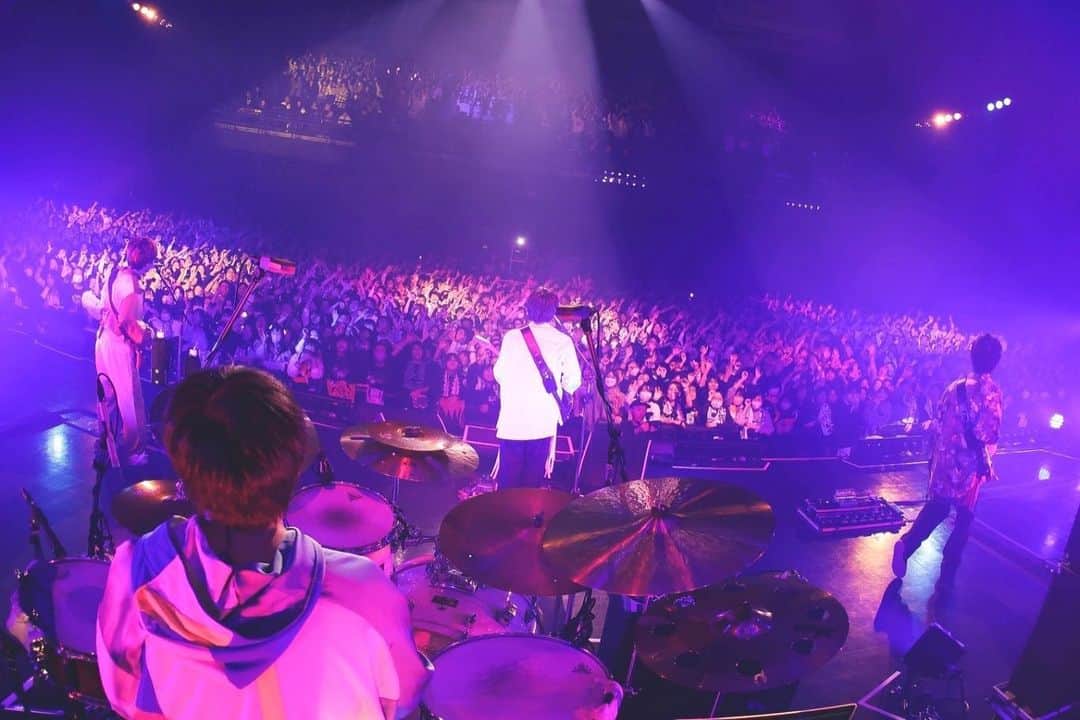 三原康司さんのインスタグラム写真 - (三原康司Instagram)「11/25(土)神奈川 KT Zepp Yokohama FREDERHYTHM TOUR 2023-2024 " WELL 噛 ONE “　DAY 1  📷 by @mori_came」11月28日 10時34分 - miharakoji