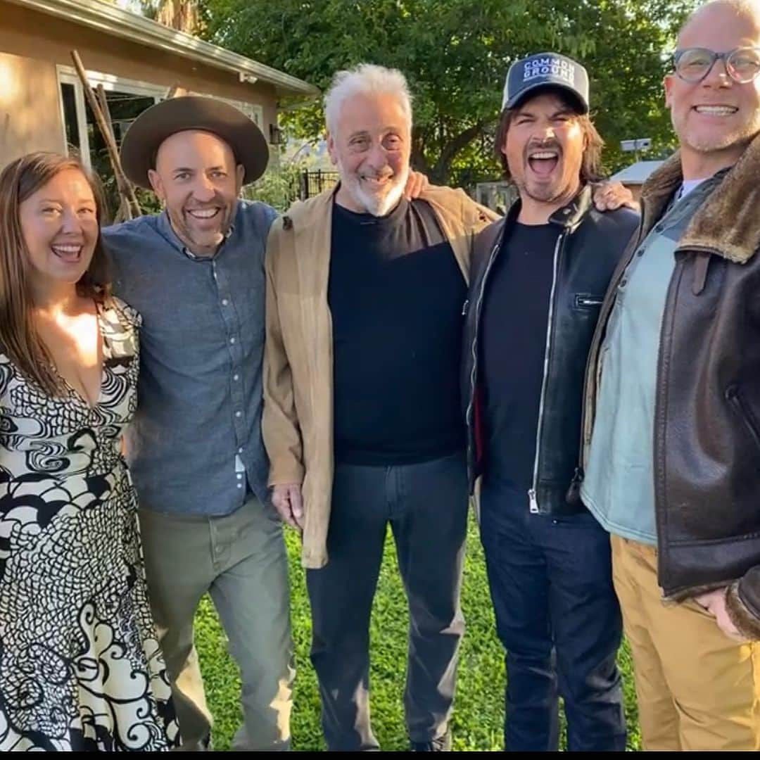 イアン・サマーホルダーさんのインスタグラム写真 - (イアン・サマーホルダーInstagram)「What an honor. We got to spend the evening with the LEGEND Hawk Koch (the rad guy in the middle) and his amazing other half Molly. Talking about @commongroundfilm and how this is the most important story of our time. Literally. It was a dream. What a beautiful day at @bigpictureranch   It’s people like Hawk that have given so many the opportunity to live their dreams, and it’s people like Hawk who shine such a bright light, they illuminate a path for so many of us to find our path… As one of Hollywood’s most powerful, prolific, and respected producers AND as the former powerhouse head of the Academy of Motion Pictures Arts and Sciences ( @theacademy) aka the OSCARS he has such insight to how story can move people. His stories are simply the incredible. His heart is the size of an endless ocean.  Thank you for your time Hawk and Molly. I can’t wait to conspire to make such incredible change the world needs right now. My family and our whole @commongroudfilm team beams so bright with gratitude and possibilities.   @commongroundfilm is in select theaters around the country-FOLLOW us and help us on this incredible journey to heal our planet, rebuild middle America, stabilize our climate and save the future for our children. The film will also be playing in Encino California at the Laemmle starting very soon I will get you the details! Thank you @beccatickell and @joshtickell for creating such an amazing space and bringing us all together 🙏  Love, Ian」11月28日 9時59分 - iansomerhalder