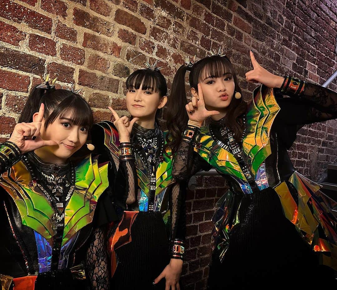 BABYMETALのインスタグラム：「Thank you for coming to BABYMETAL WORLD TOUR 2023 EU & UK in London Day1🇬🇧   #BABYMETAL #BABYMETALWORLDTOUR2023 #LONDON」