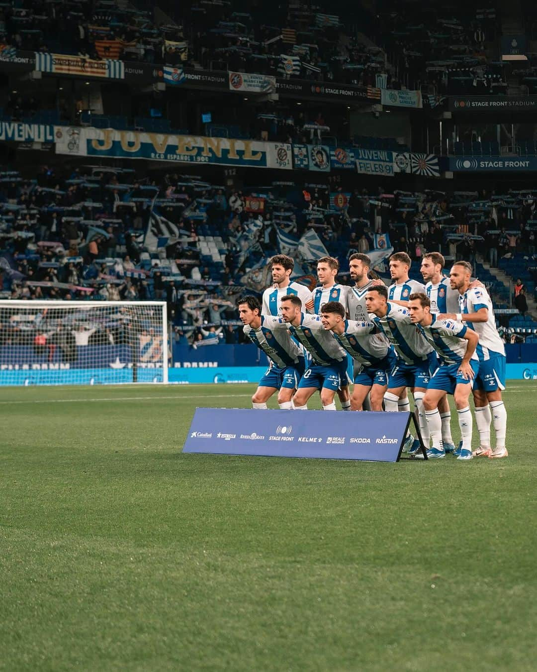 RCDエスパニョールさんのインスタグラム写真 - (RCDエスパニョールInstagram)「🫶⚪🔵」11月28日 1時38分 - rcdespanyol