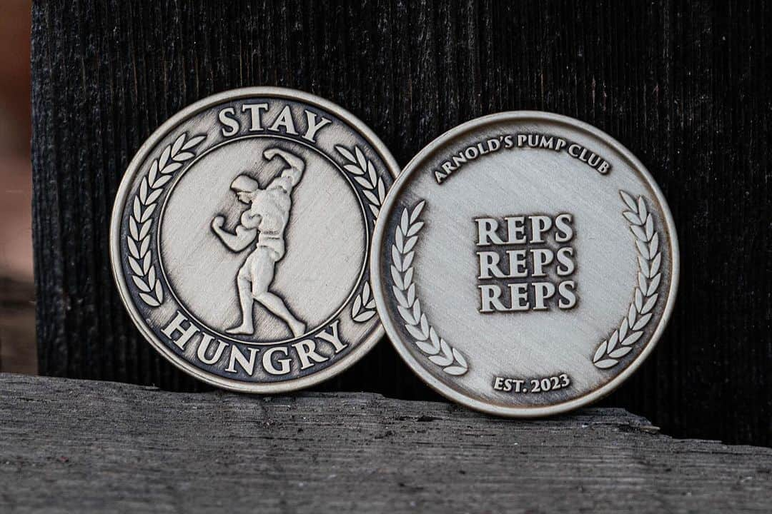 アーノルド・シュワルツェネッガーのインスタグラム：「Throughout my life, my curiosity and my vision brought me to fantastic places I could have never imagined. This isn’t just luck, it’s because I always remember what I learned as a young man and what I continue to live by today: STAY HUNGRY. Get the Stay Hungry medallion with the link in my bio.」