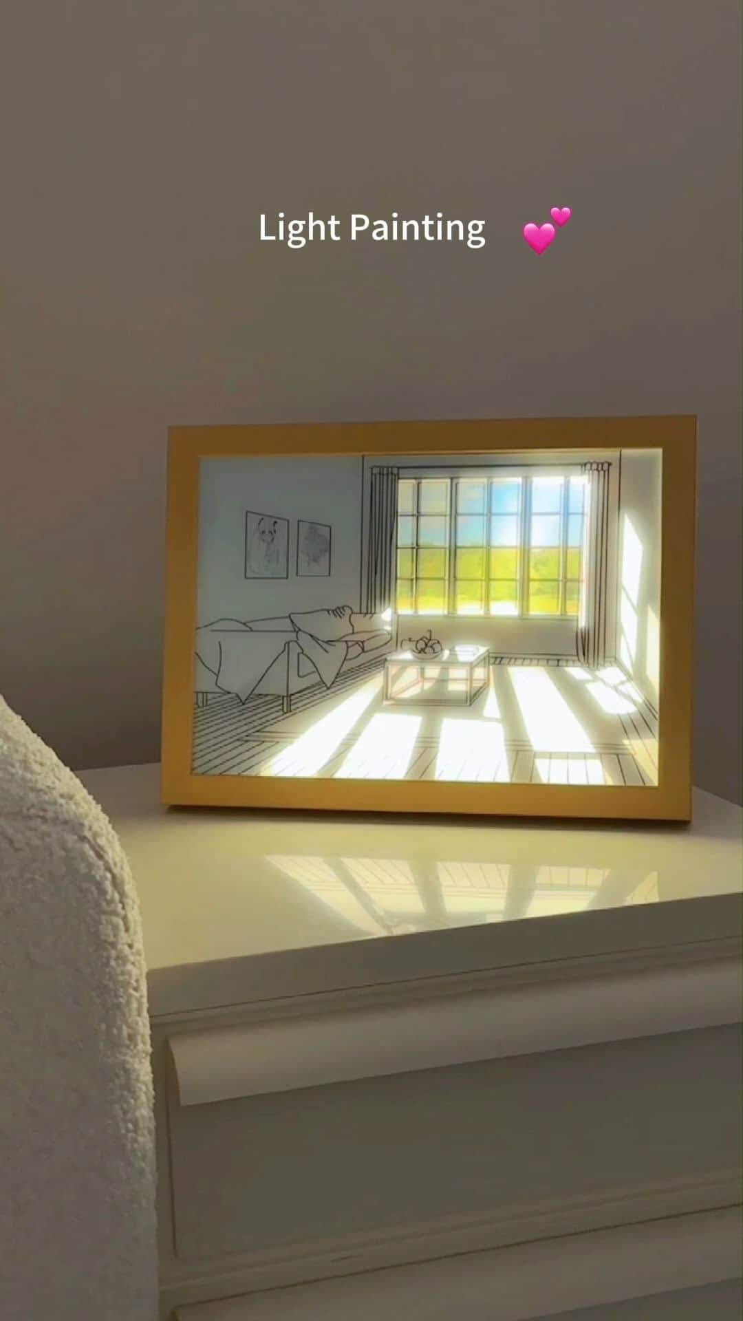 SHEINのインスタグラム：「Creative decor can brighten up your home, but our light-up paintings take the art of illumination to a whole new level! ✨🖼️✨  🔎19712274  #SHEIN #SHEINforAll #SHEINstyle #fashion #chic #saveinstyle」