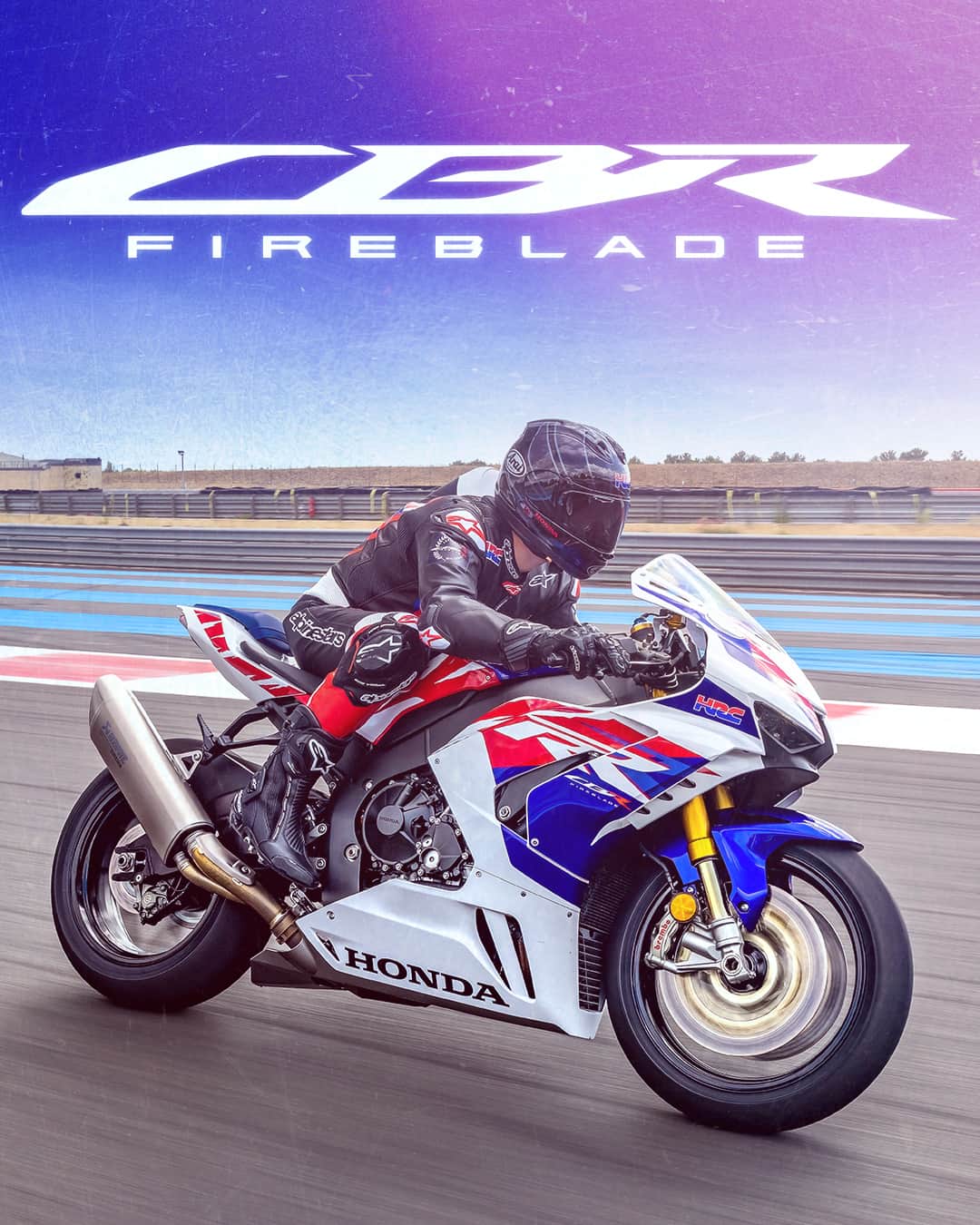 Honda Powersports USのインスタグラム：「Celebrate decades of legendary Honda inline-four sportbikes with the FireBlade SP, featuring exclusive 30th anniversary graphics. #CBR」